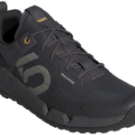 Trailcross LT Shoes - Men's, Charcoal/Putty Gray/Oat, 8
